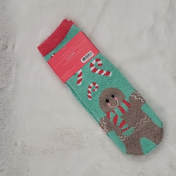 Bath and Body Works Shea-Infused Lounge Socks Baking Spirits Bright Gingerbread - Picture 3 of 3